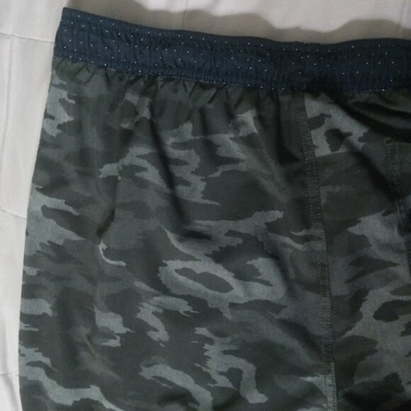 VUORI | Mens Kore Green Camo Performance Shorts Lined 7.5" Inseam Stretch 34 - Picture 9 of 11